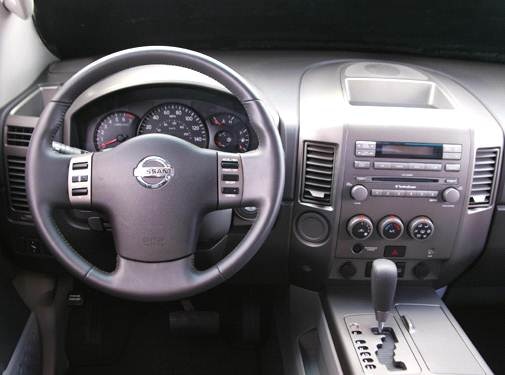 2005 Nissan Titan Crew Cab Price Value Ratings Reviews